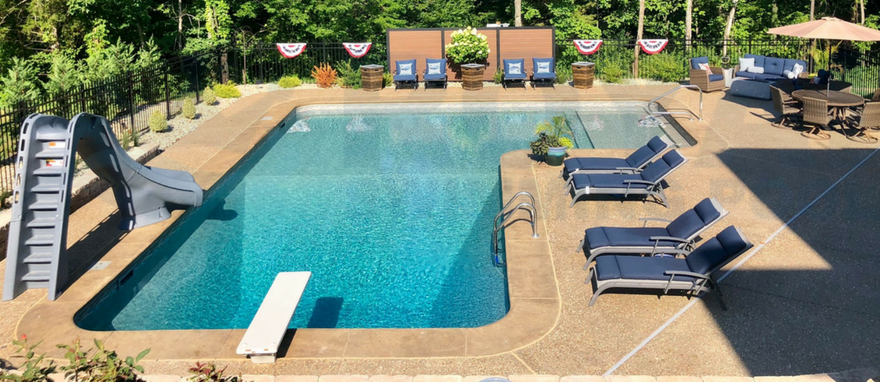 public pools with diving boards